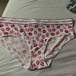 🆕 Victoria's Secret Pink Kisses Print Hiphugger Panty sz XL
